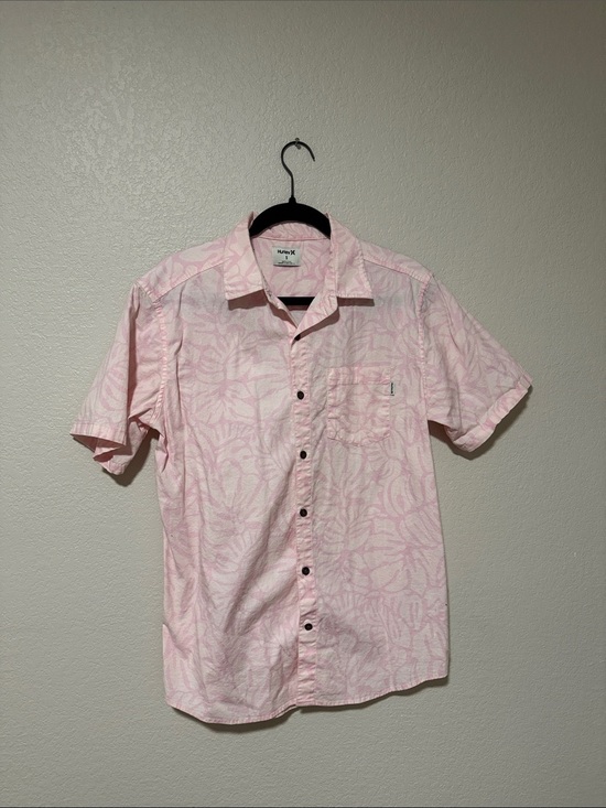Hurley Other - Hurley Light Pink Short Sleeve Button Down Shirt
